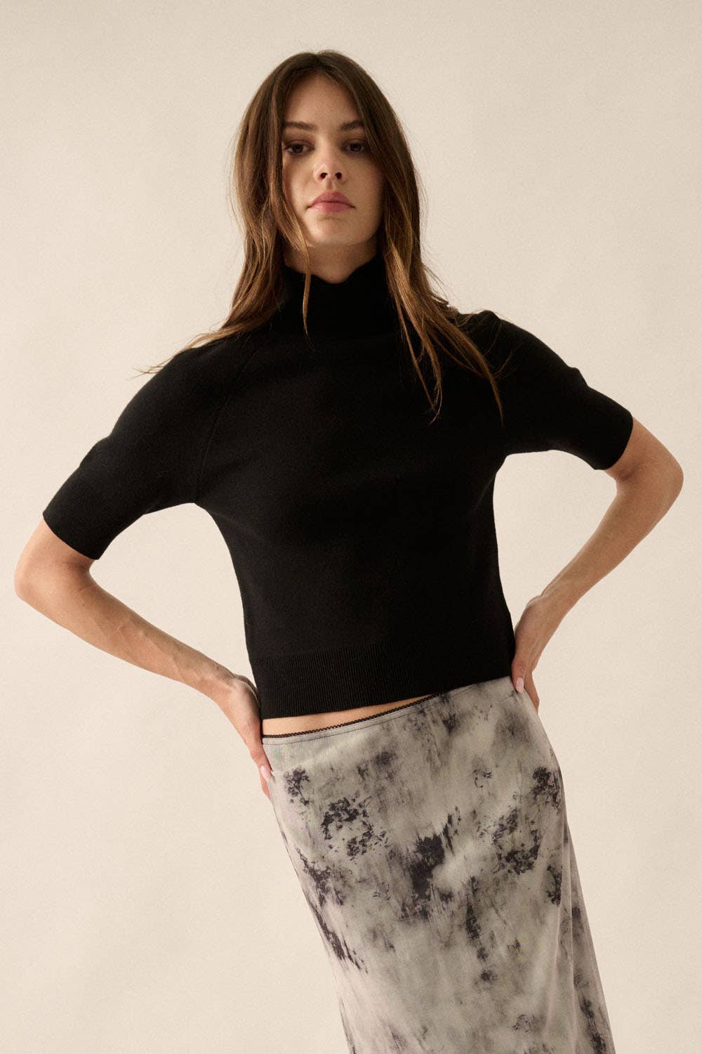 Promesa USA - Solid Knit Cropped Mock-Neck Short-Sleeve Sweater: Oatmeal / M