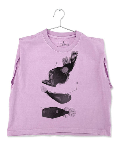 Go To Devil - Deep Fish Joan Heavyweight Muscle Tee: Off White / Md