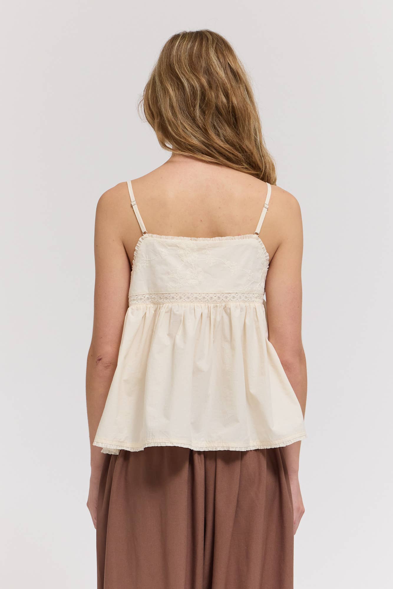 Grade & Gather - 42226 - EMBROIDERED SLEEVELESS TOP: PALE BLUE / Contemporary / LARGE