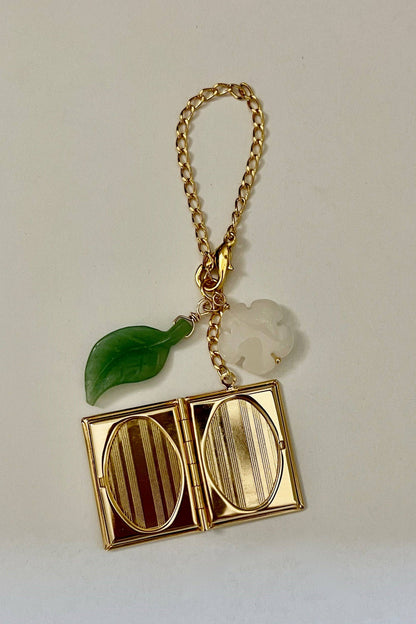Sandrine France Studio - Bag Charms: Green fish