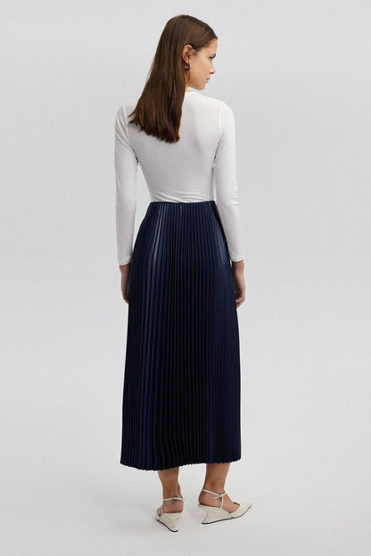Touché Privé - PLEATED SKIRT - MAXI LENGTH, HIGH WAIST: Navy Blue / Standart