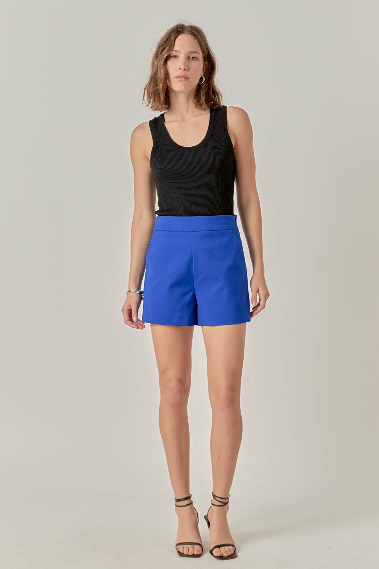 English Factory - High Waisted Mini Shorts: IVORY / XS