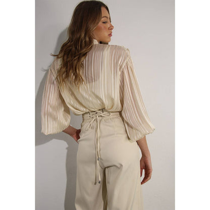 Mulla - Ruffle Blouse - Regular Fit: VANILLA / M