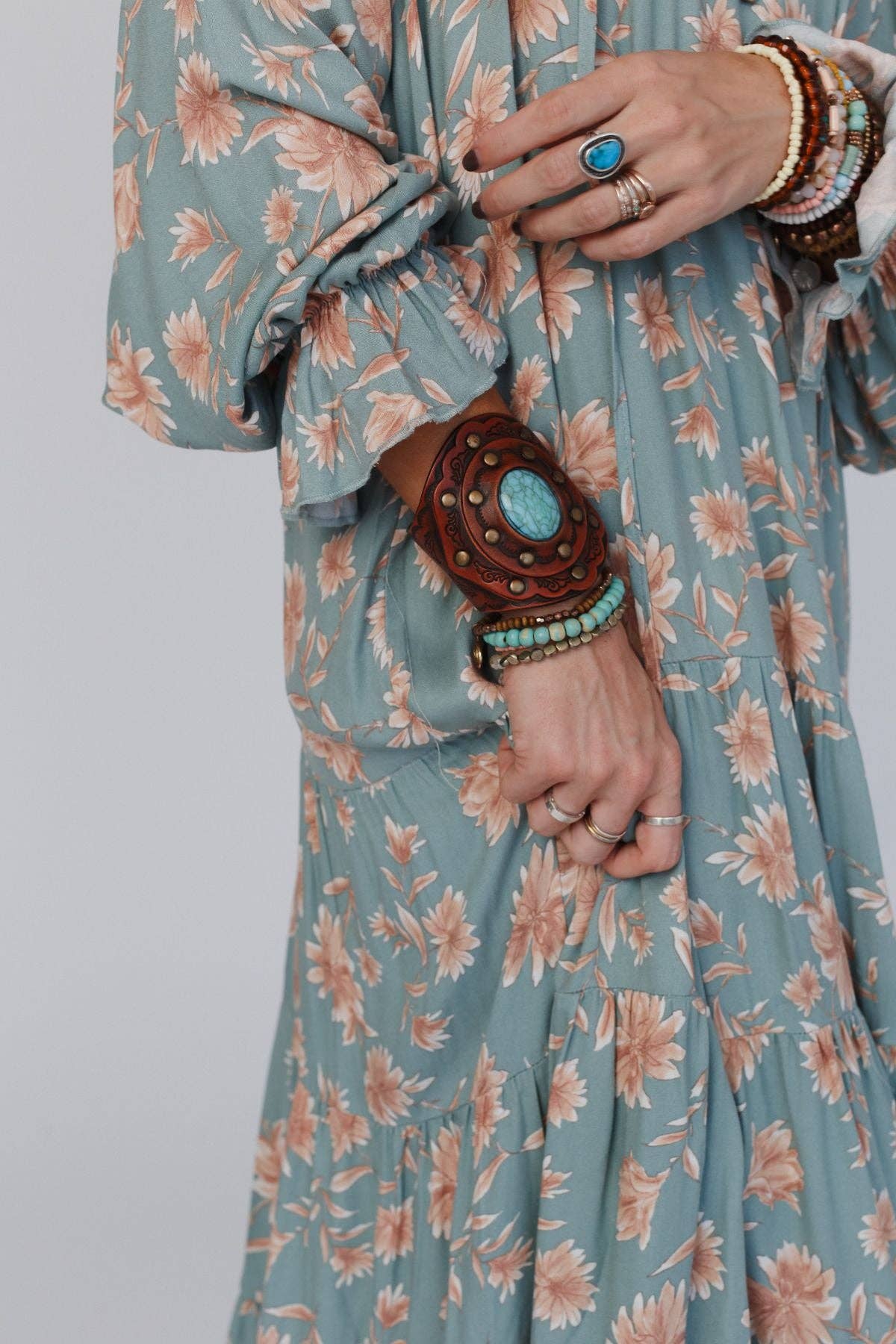 Three Bird Nest - Aegean Boho Leather Cuff Bracelet - Brown: Brown