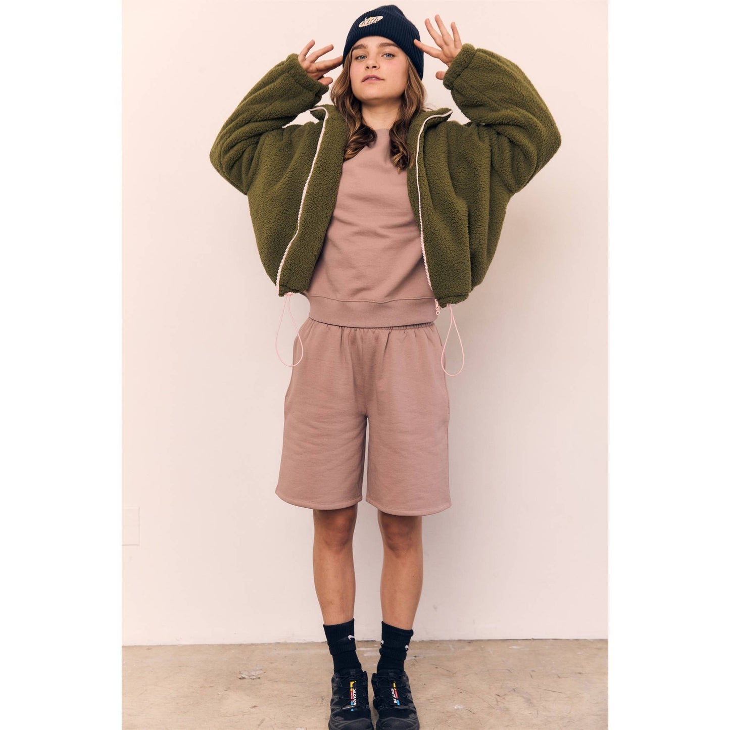 The Blank Lab - CONTRAST ZIP SHERPA JACKET-AAB648: GREEN / PINK ZIP / S-M-L(2-2-2)