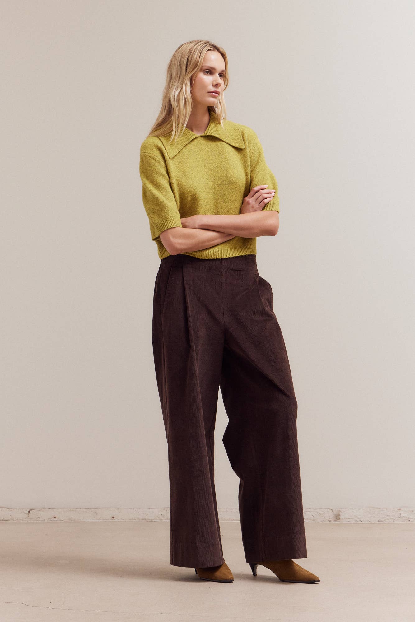 Grade & Gather - 42034 - 3/4 SHORT SLEEVE COLLAR NECK KNIT TOP: CITRON / Contemporary / SMALL