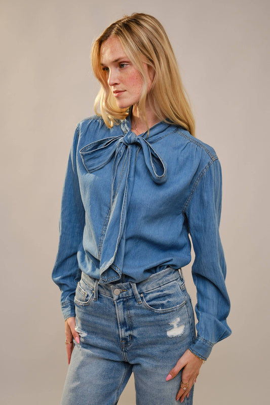 Blue B - 23612T - Tie Neck Hidden Button Chambray Blouse: MEDIUM WASH / M
