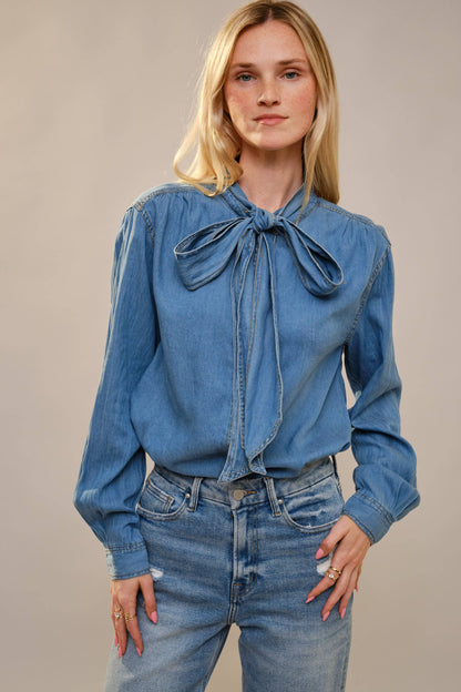 Blue B - 23612T - Tie Neck Hidden Button Chambray Blouse: MEDIUM WASH / M