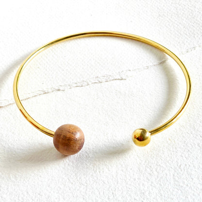Bisjoux - Wood brass bangle cuff bracelet modern runway designer: 1 wood sphere