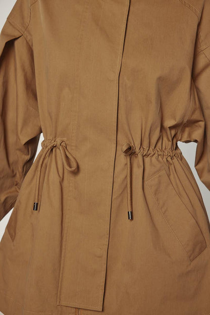 amente - Tie waist utility jacket: Khaki / Solid / M/L