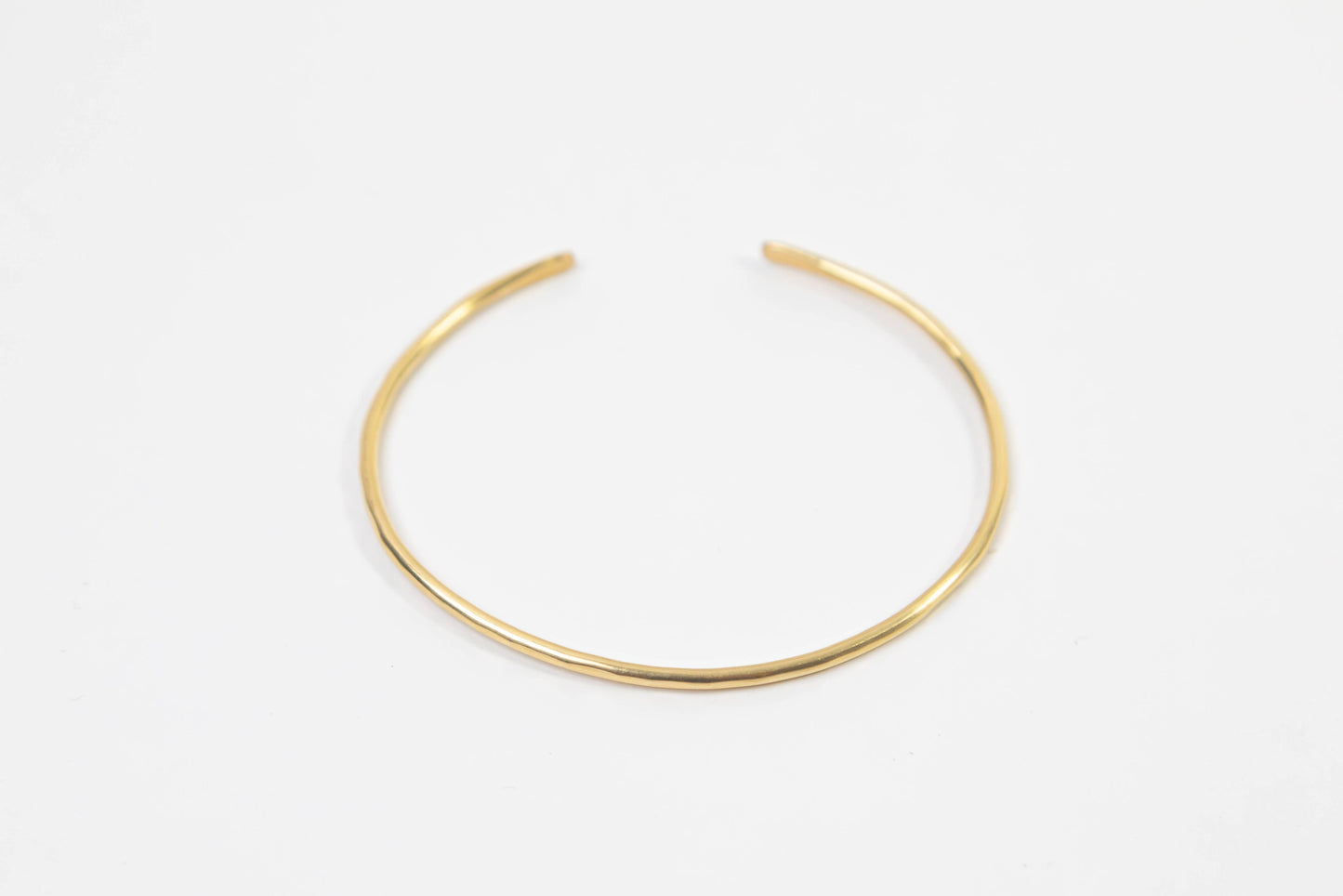Forai - Hammered Brass Bangle