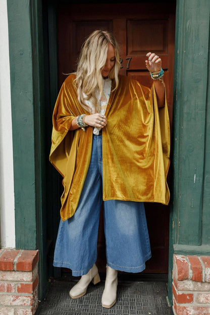 Three Bird Nest - Savoy Velvet Kimono - Marigold: L/XL