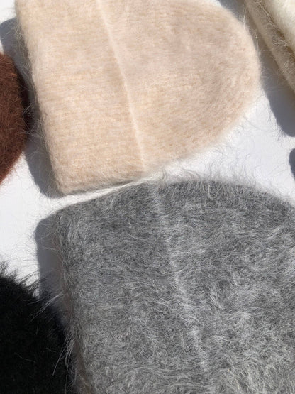 Billy Bamboo - ALPACA FLUFFY BEANIE: White