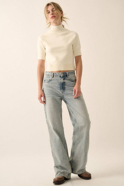 Promesa USA - Solid Knit Cropped Mock-Neck Short-Sleeve Sweater: Oatmeal / S