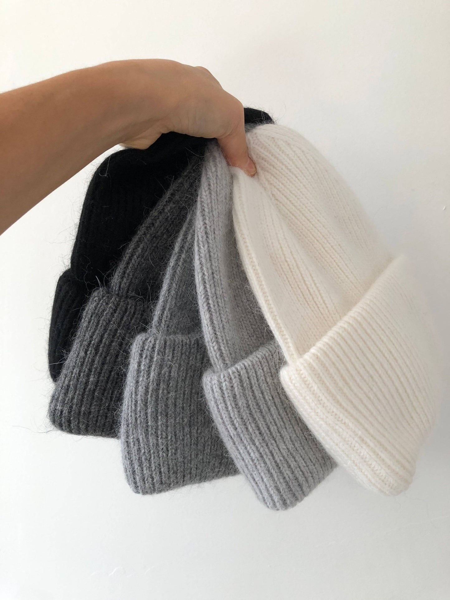 Billy Bamboo - ROYAL ANGORA BEANIE - neutral: Navy
