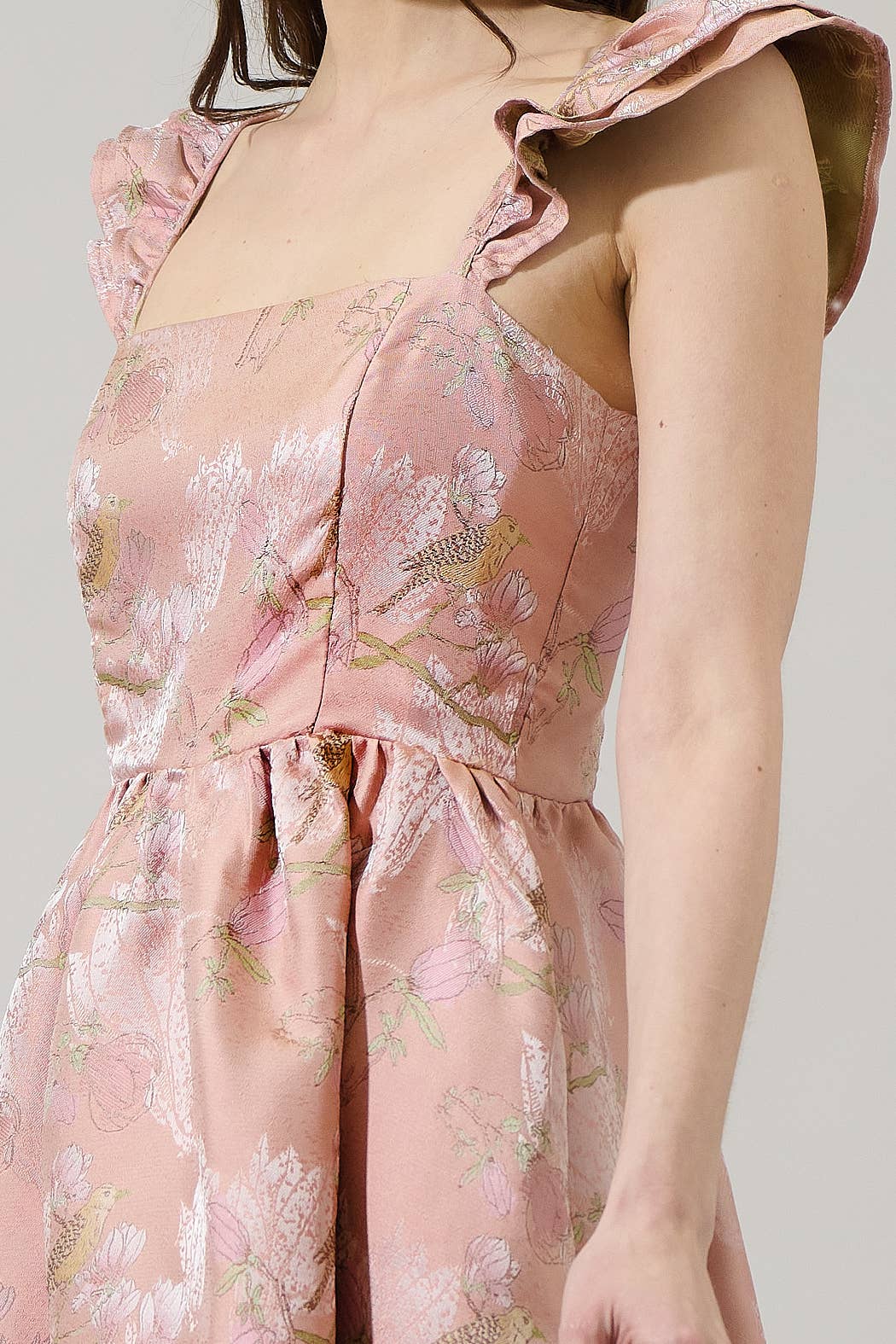 Sugarlips - Romie Floral Jacquard Ruffle Mini Dress: CoralMulti / L