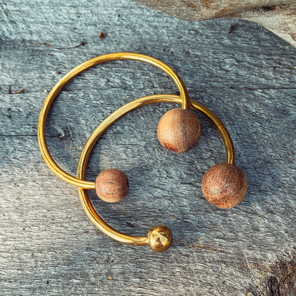 Bisjoux - Wood brass bangle cuff bracelet modern runway designer: 2 wood sphere