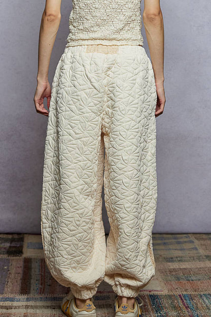 Pol Clothing - Vintage washing solid trim quilted knit jogger pants: CHARCOAL / S