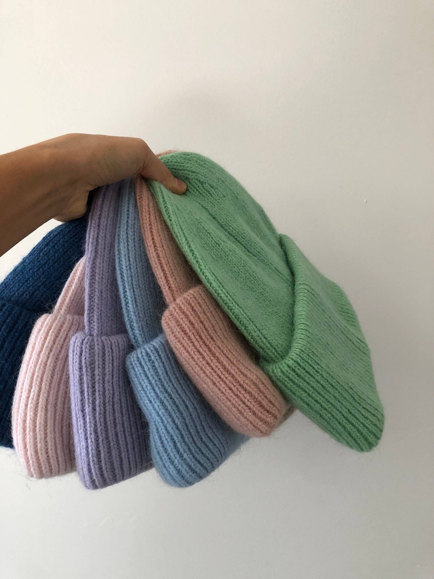 Billy Bamboo - ROYAL ANGORA WOOL BEANIE - snow pastel: Mocha green