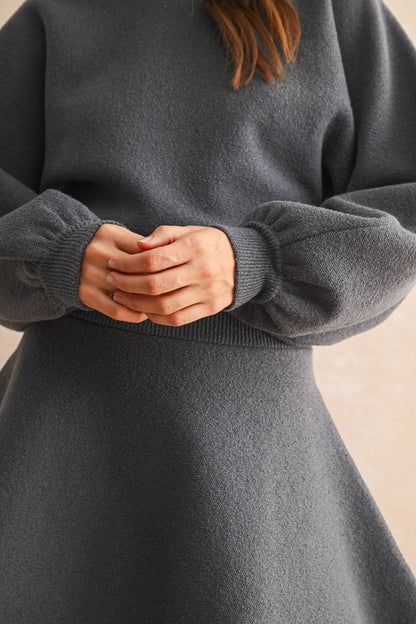 MIOU MUSE - D2660   BALLON SLEEVE SWEATER DRESS: MAROON / S