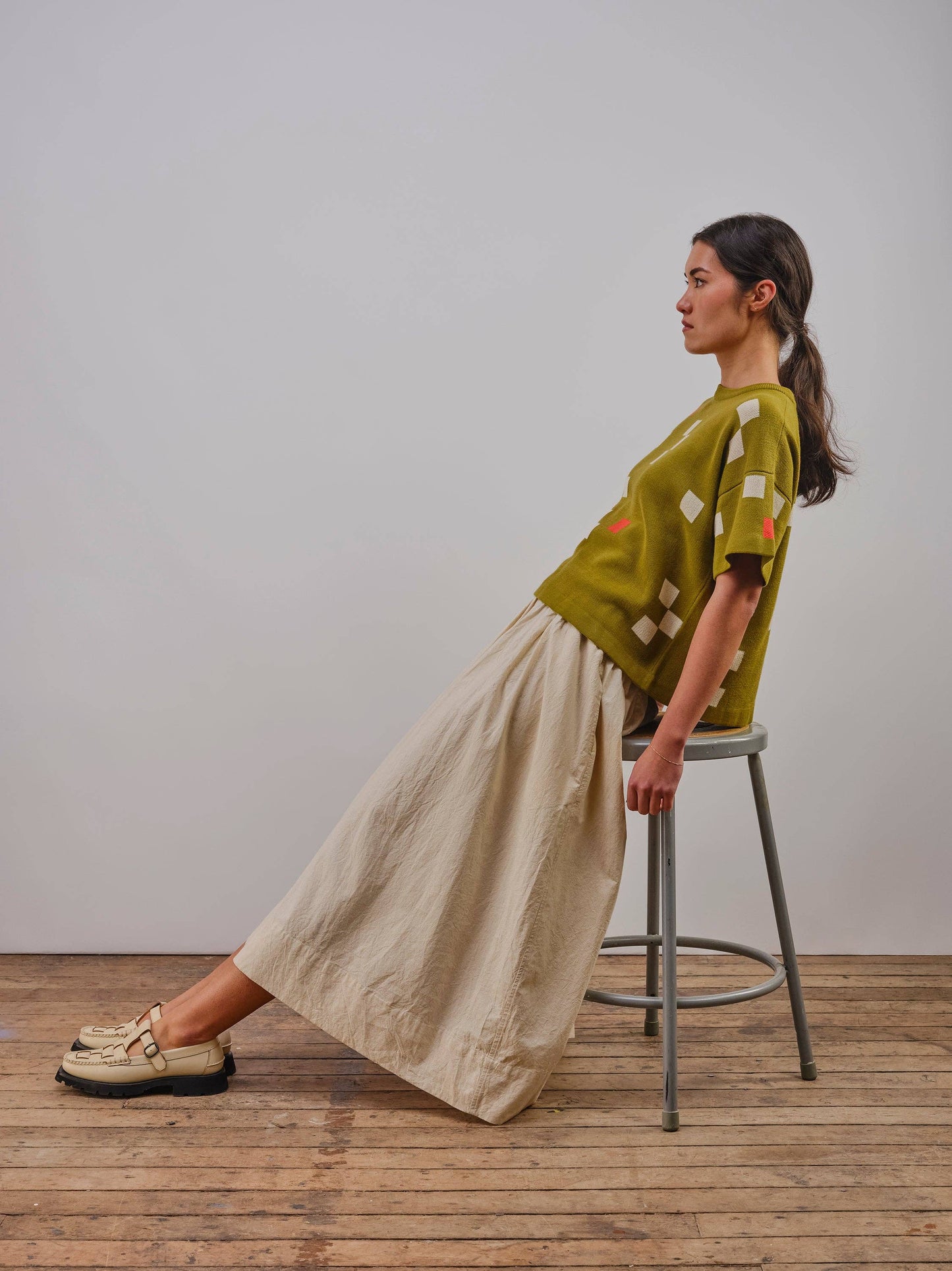 The Endery - Albers Short Sleeve Sweater Tee - Avocado: XS/S