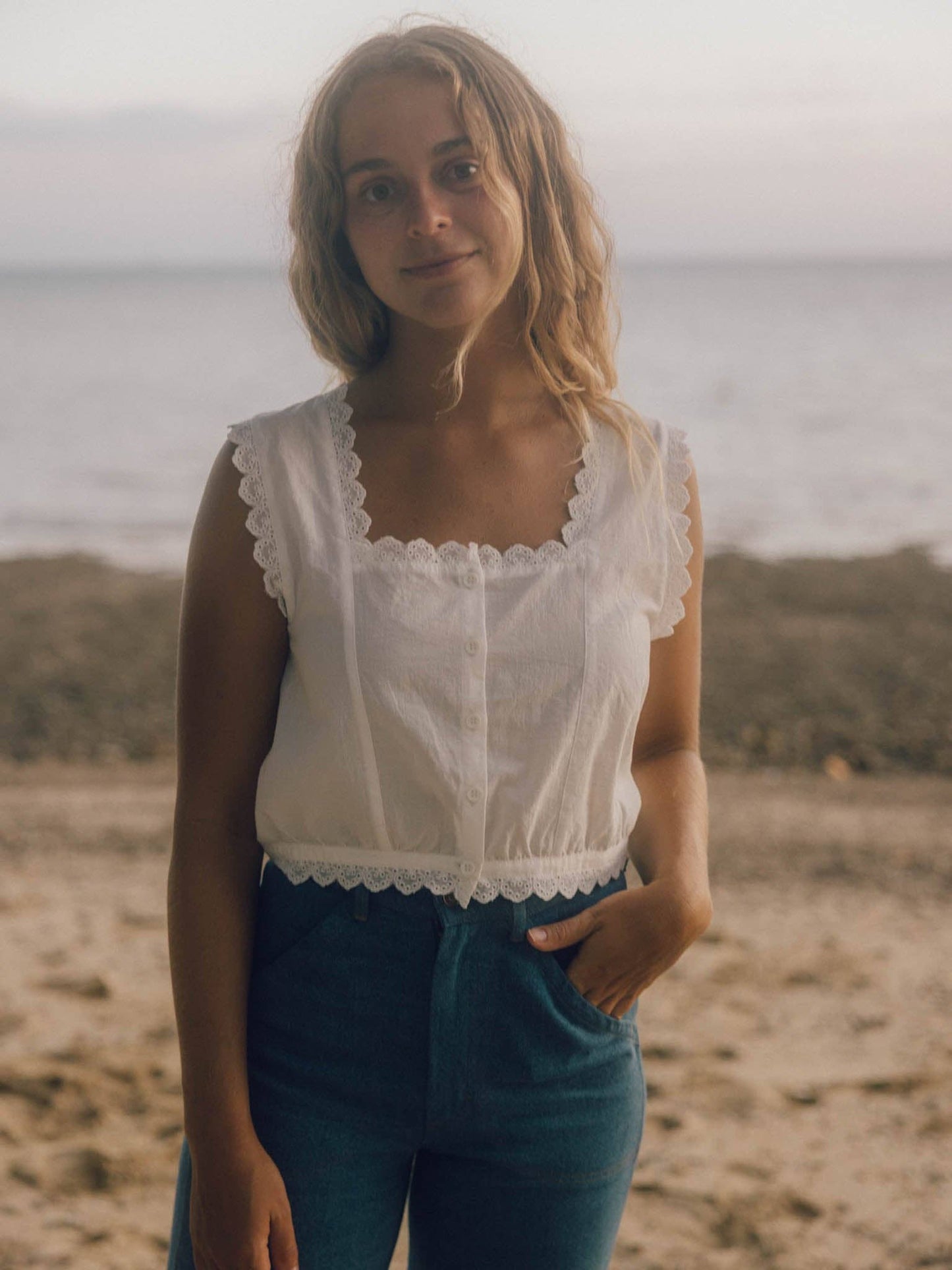 Mollusk - Helena Top: White / XS
