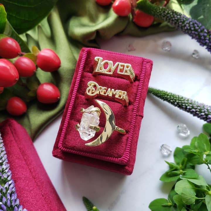 Dreamers of Dreams - The Lover Ring - 14k gold Lettering: 6