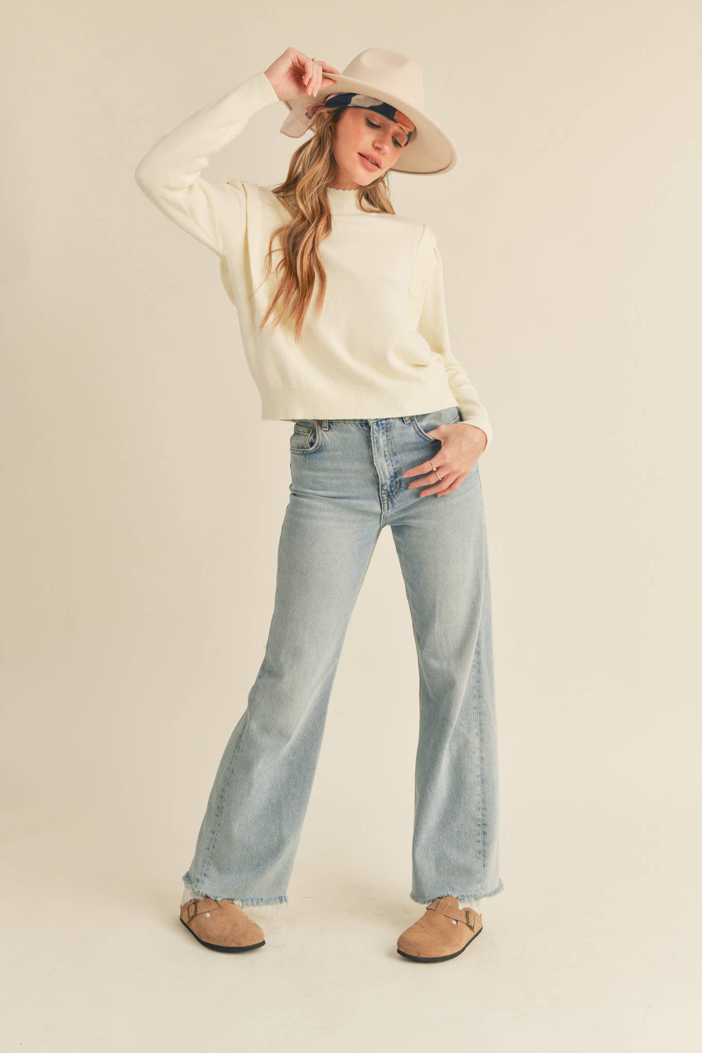&MERCI - MOCK NECK SHOULDER DETAIL SWEATER MSW10296: IVORY / M