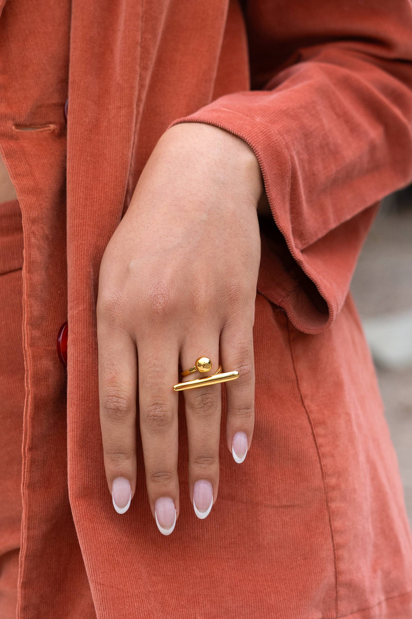 Peter and June - Balance Ring: Gold Plated