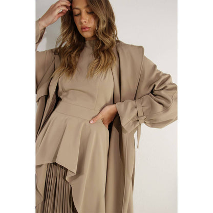 Mulla - BACK PLEATED TRENCH COAT: ASH TAUPE / M