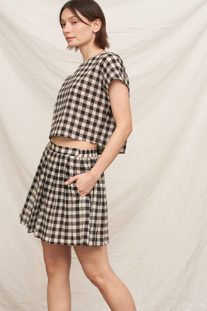 En Crème - Short Sleeve Gingham Boxy Top: Black Ivory / S